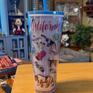 California Themed Tumbler with Straw. BNWOT